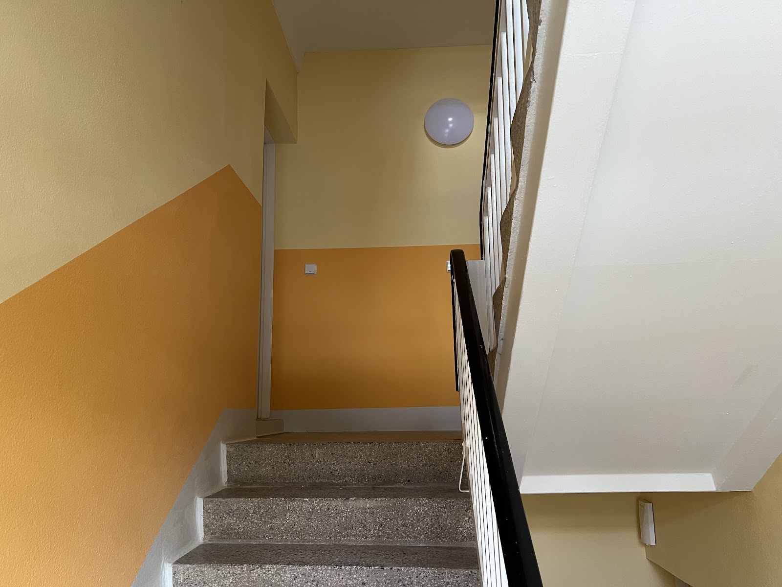 Komfortabel wohnen: Erstbezug mit Balkon, hellen Räumen und hochwertigem Bodenbelag – Chemnitz – Vorschaubild 10