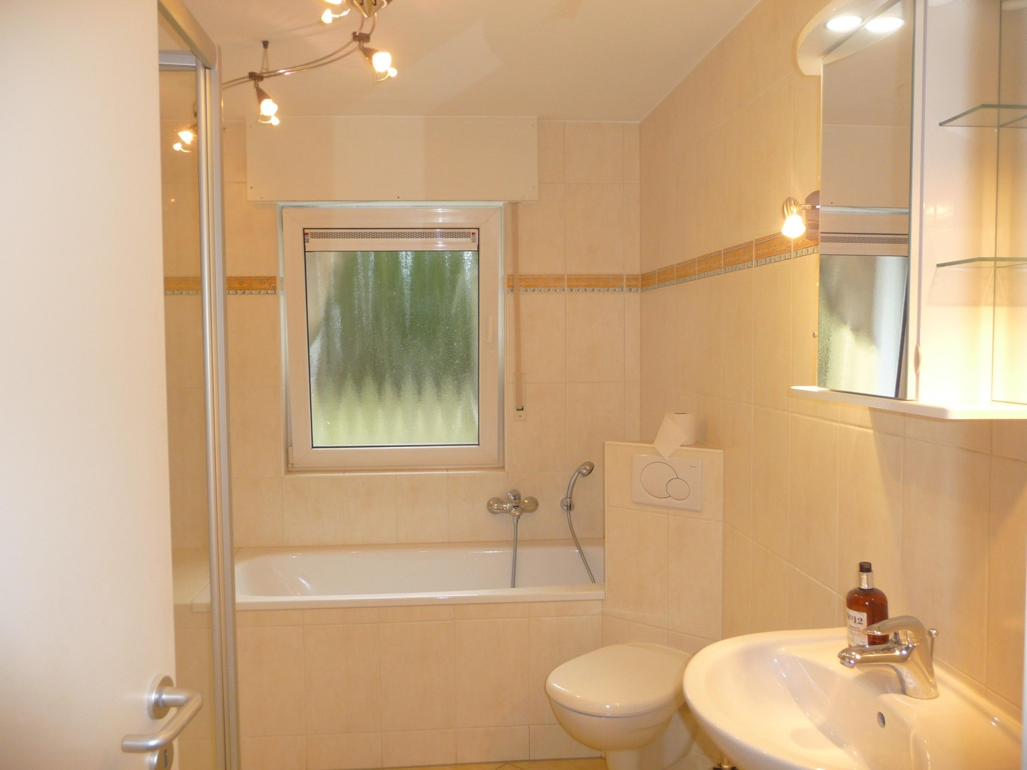 Property thumbnail 10