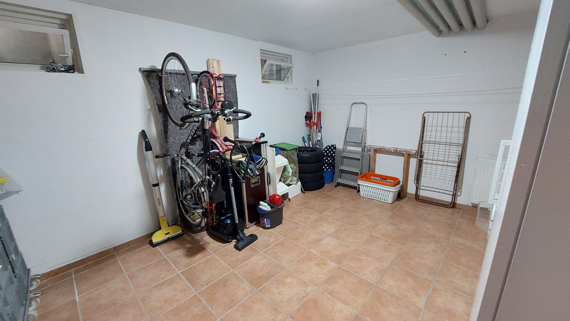 Property thumbnail 35