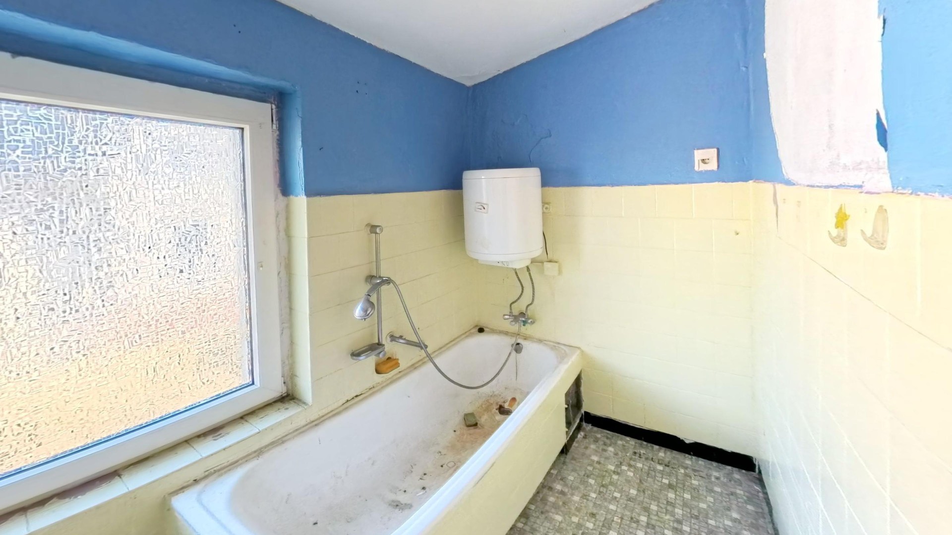 Property thumbnail 9