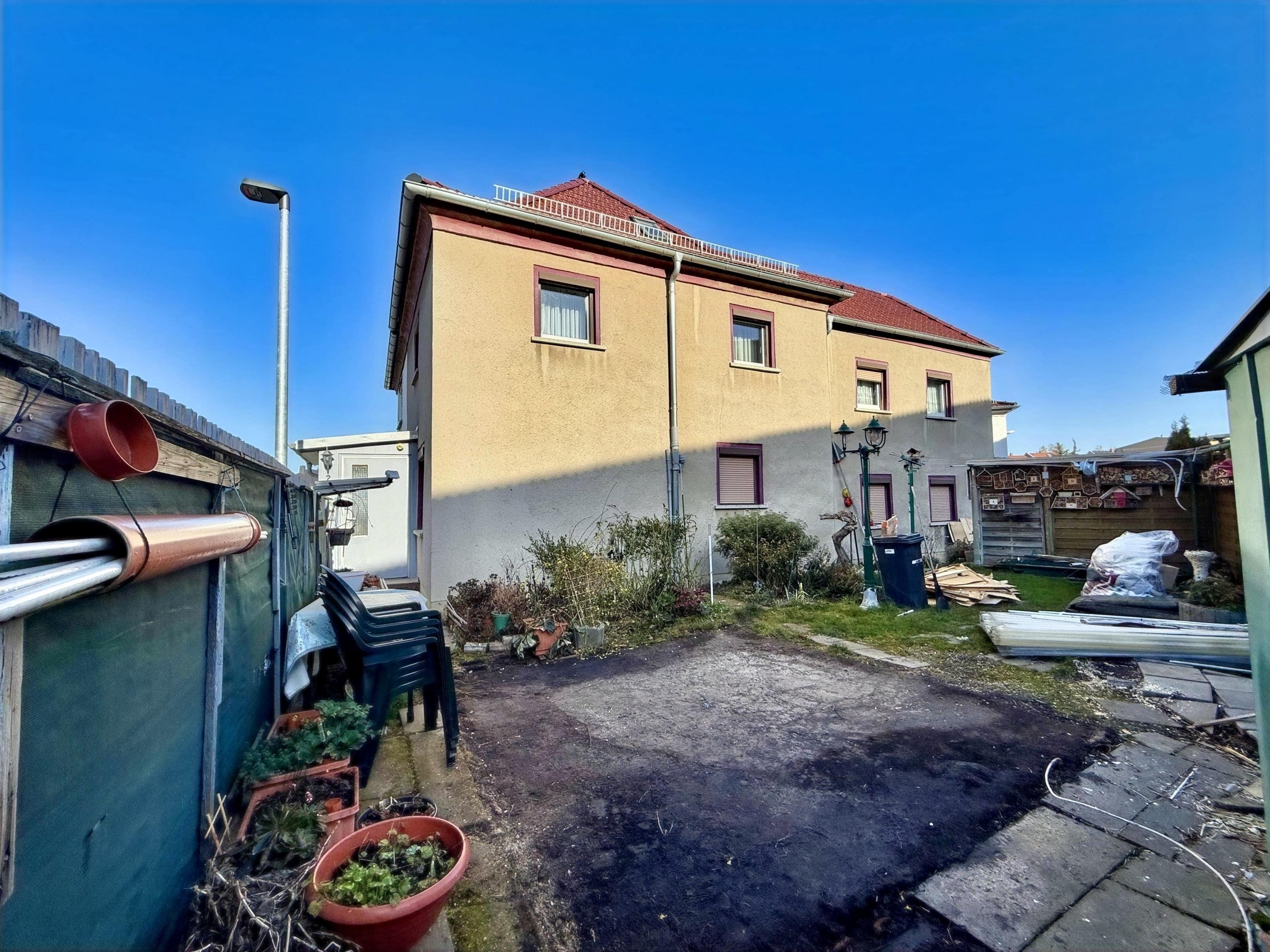 Property thumbnail 2