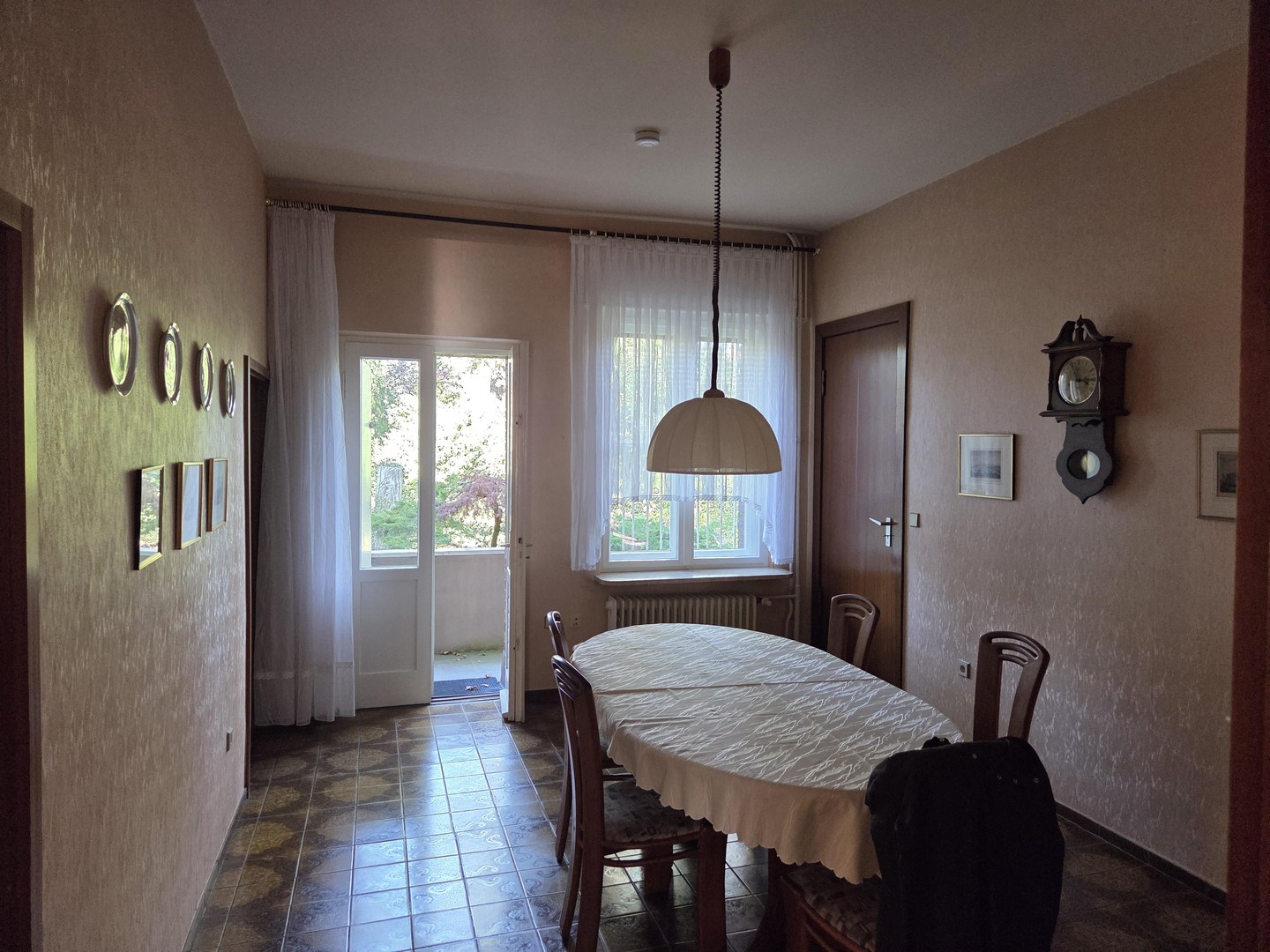 Property thumbnail 2