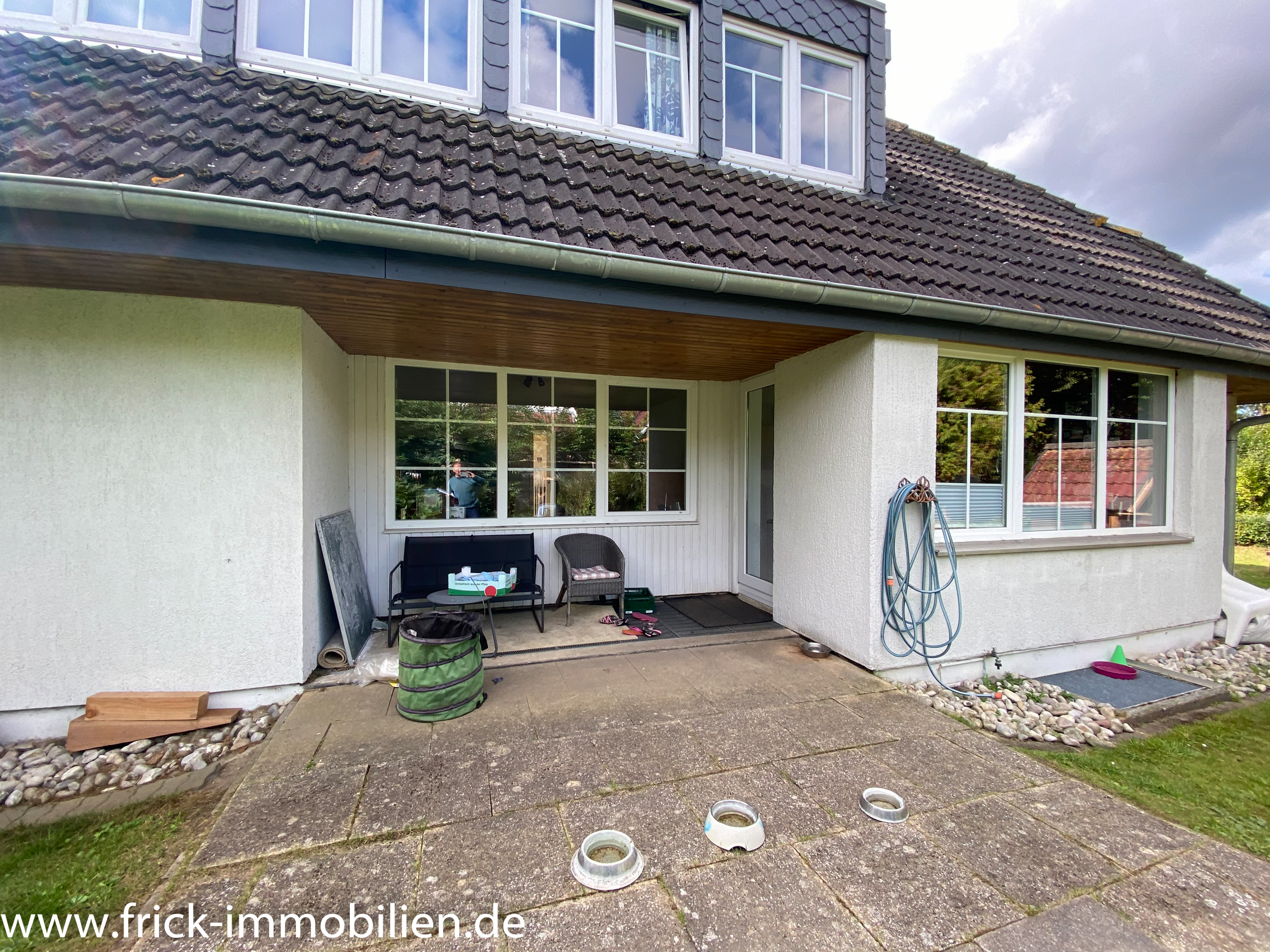 Großes Wohnhaus mit Garage und parkähnlichem Garten – Oldenburg in Holstein – Vorschaubild 8
