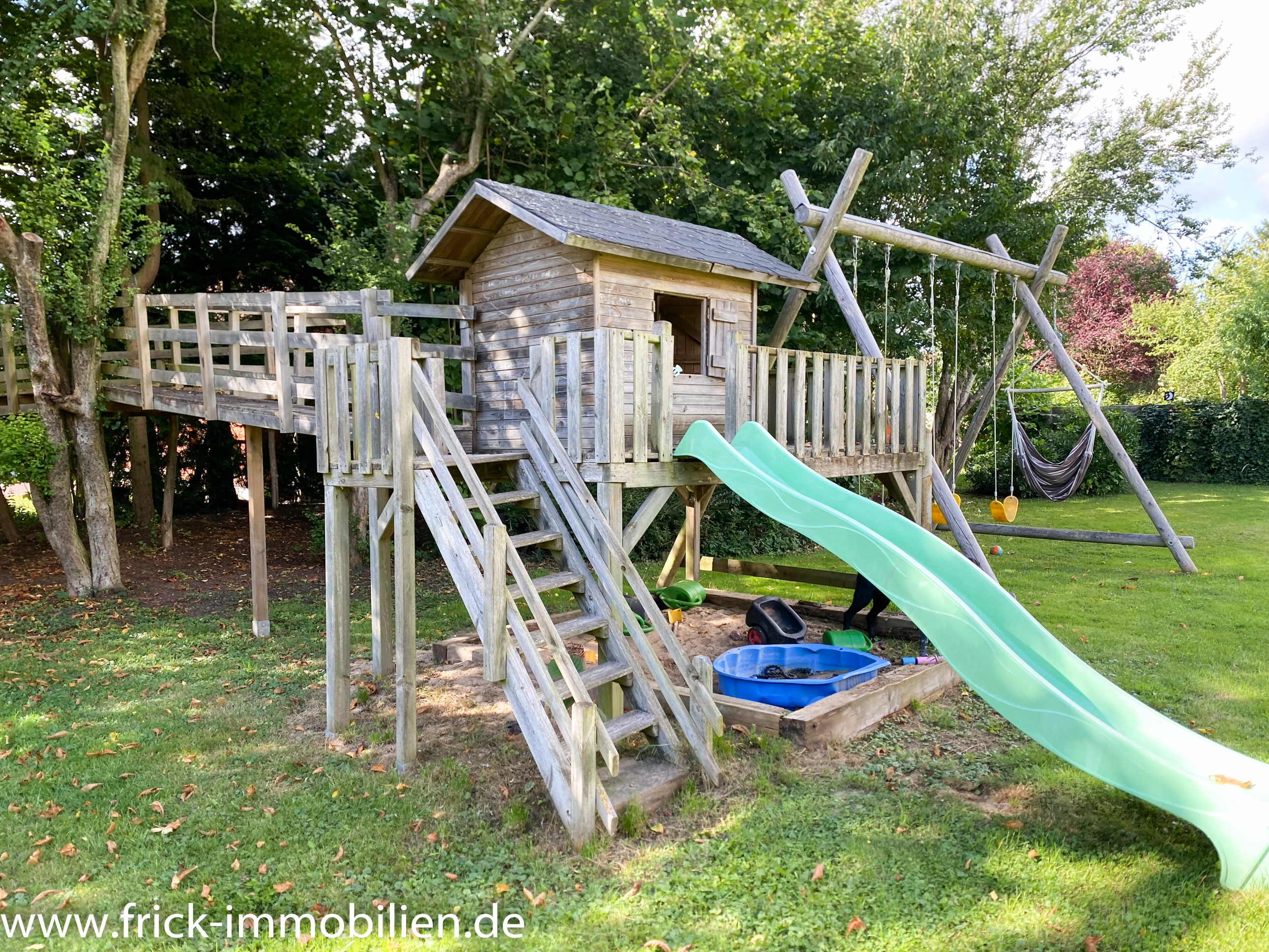 Großes Wohnhaus mit Garage und parkähnlichem Garten – Oldenburg in Holstein – Vorschaubild 14