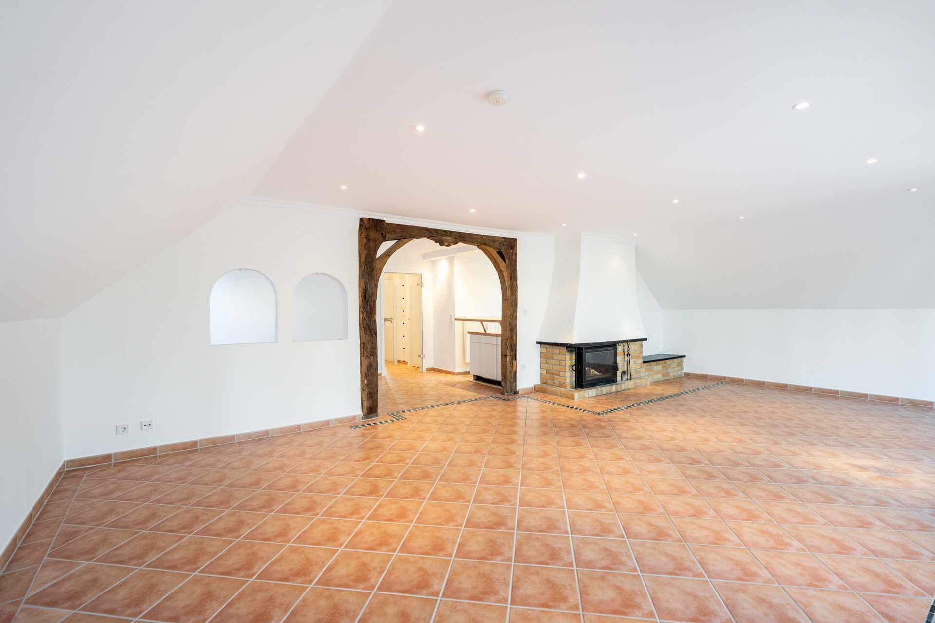 Property thumbnail 5