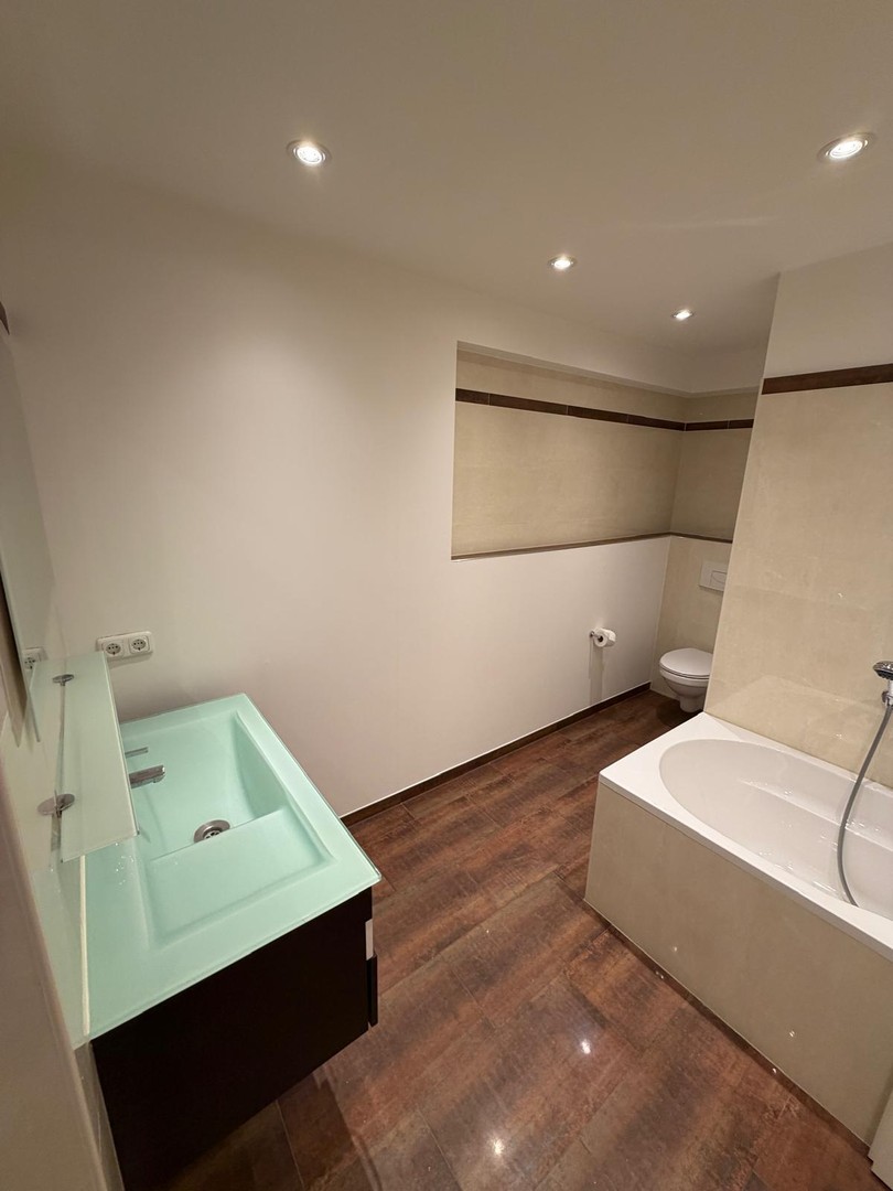 Property thumbnail 17