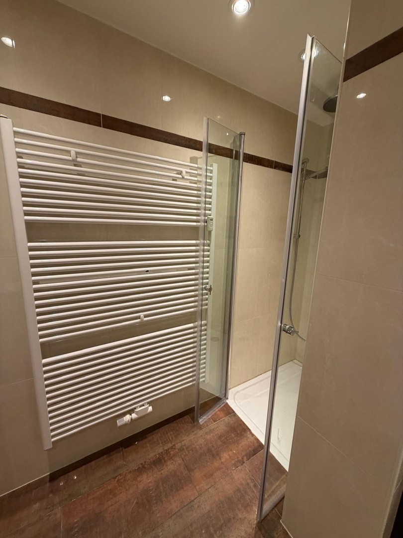 Property thumbnail 19