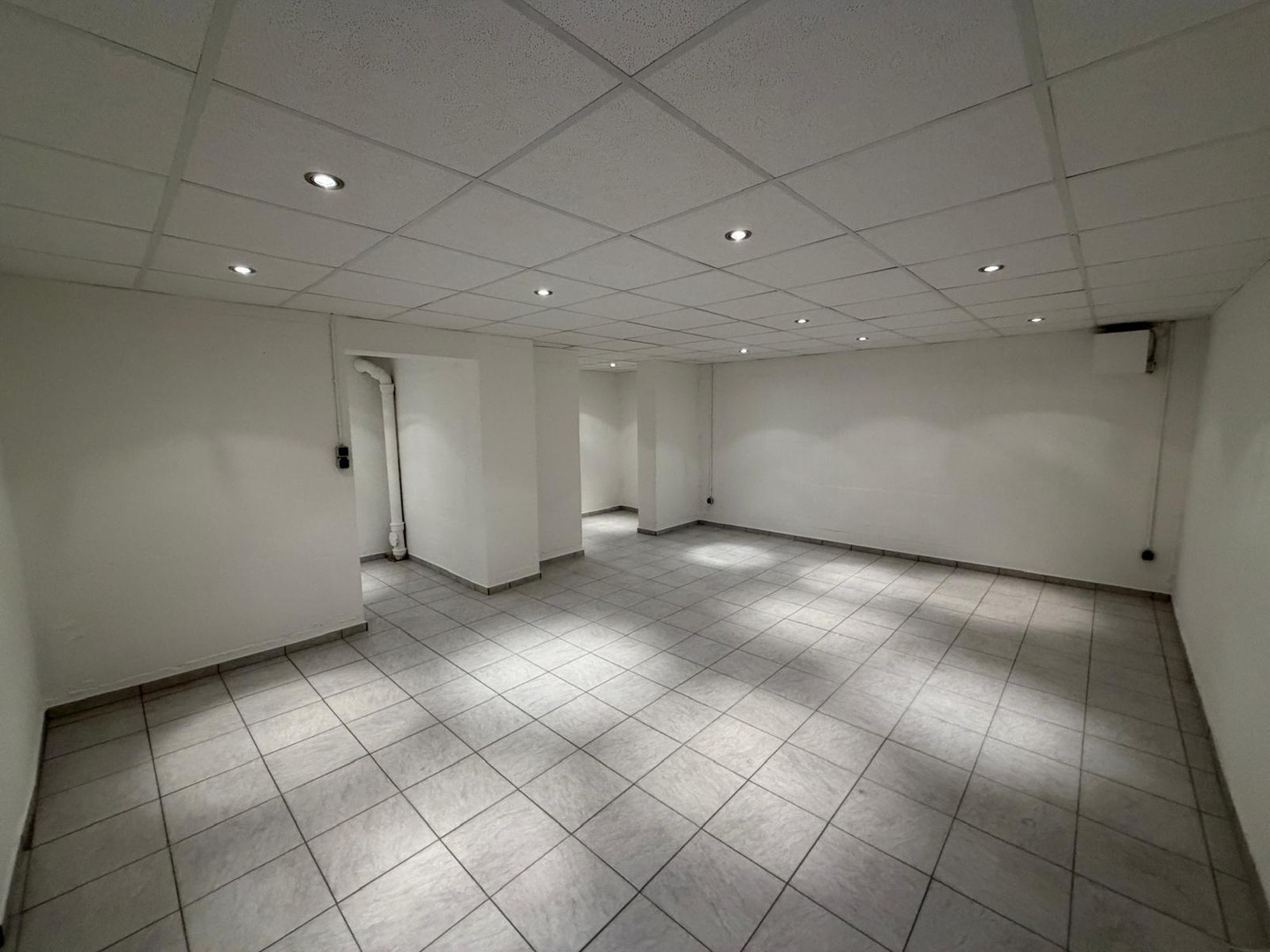 Property thumbnail 25