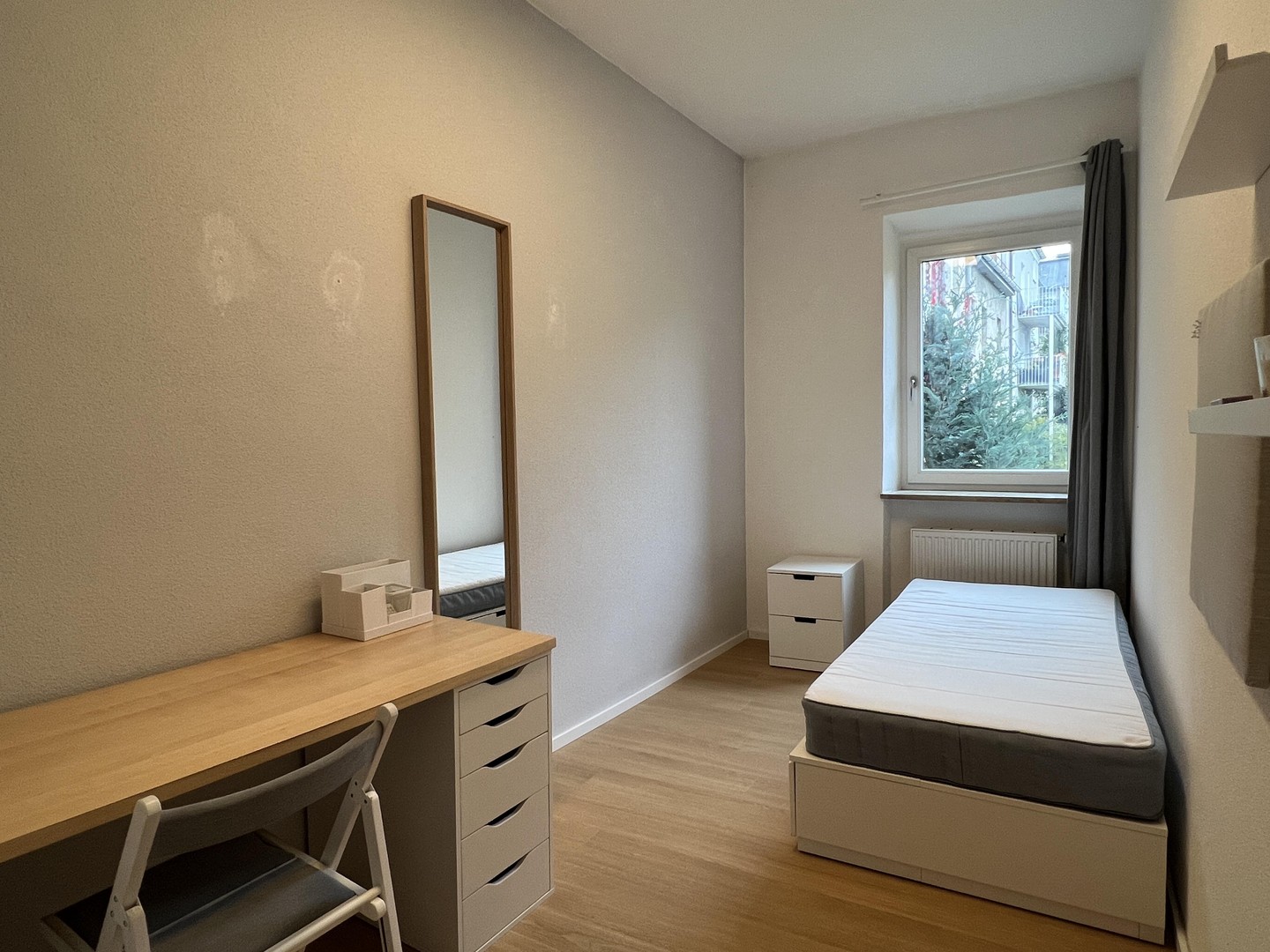 Property thumbnail 9