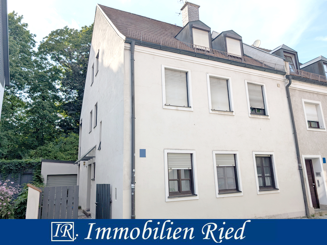 Echte Rarität in Giesing: Zweifamilienhaus in ruhiger Toplage, nur 4 Minuten von der U-Bahn entfernt