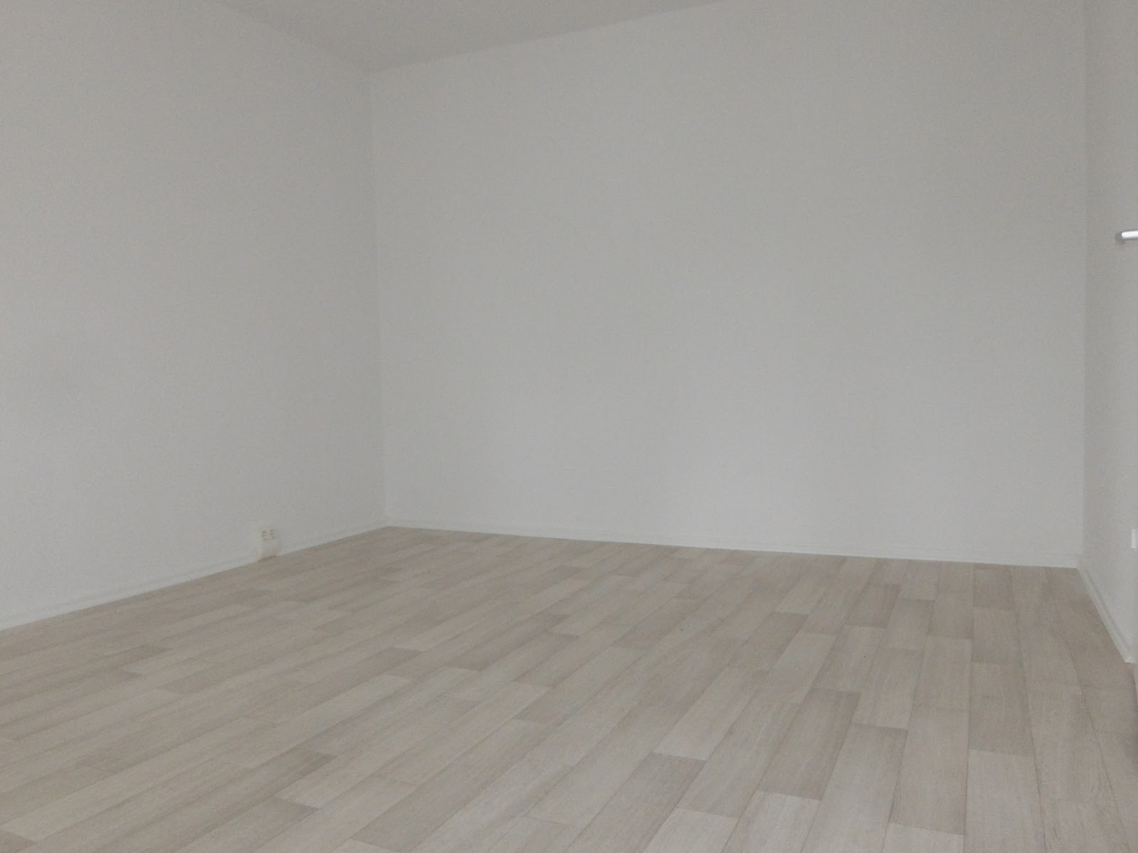 Komfort für Singles & Paare: Frisch sanierte Erdgeschosswohnung mit Balkon und Tageslichtbad – Chemnitz – Vorschaubild 7