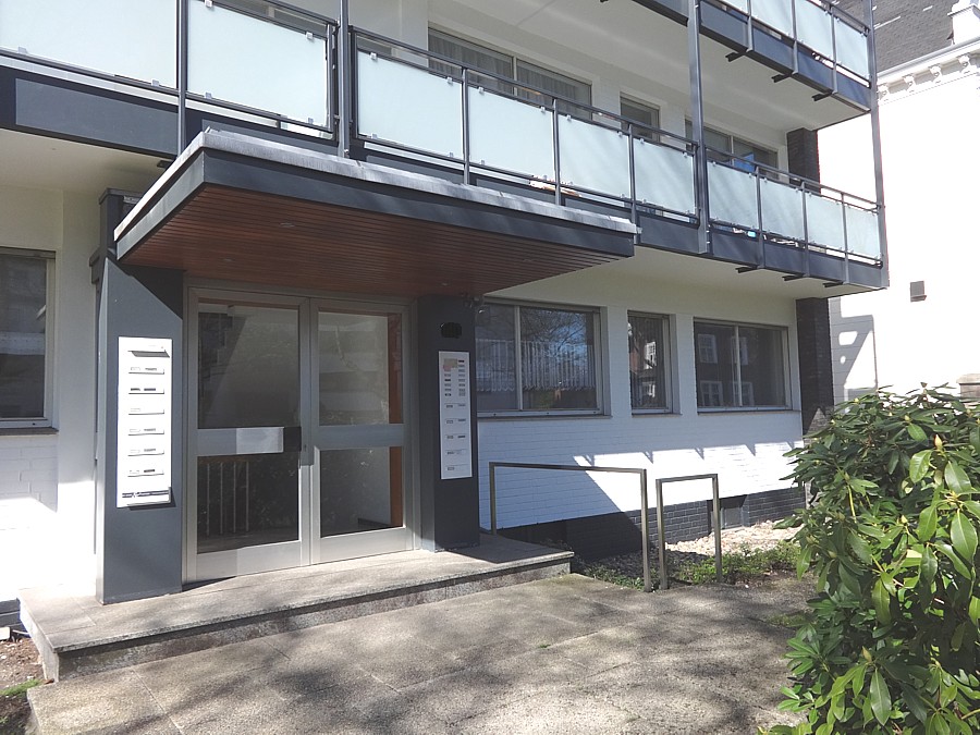 Property thumbnail 2