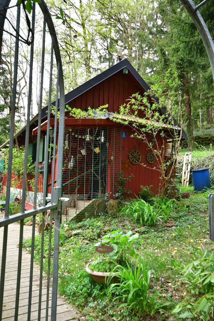 Property thumbnail 8