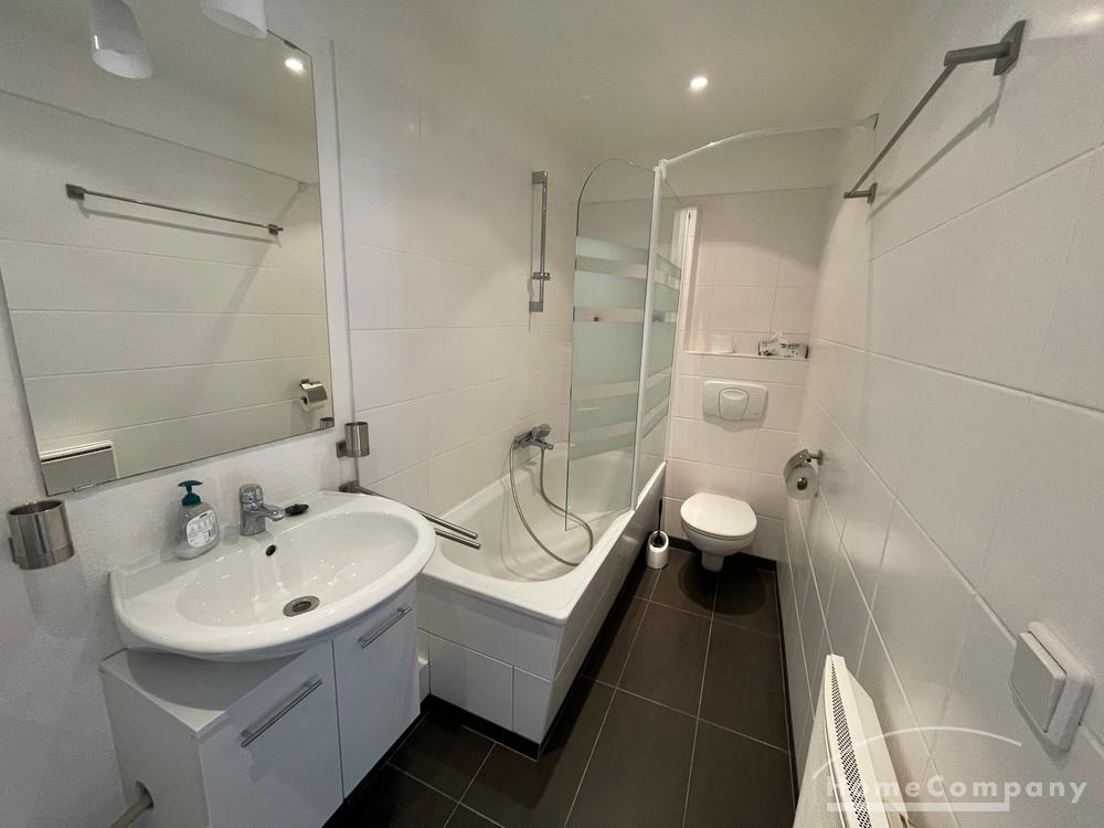 Property thumbnail 12