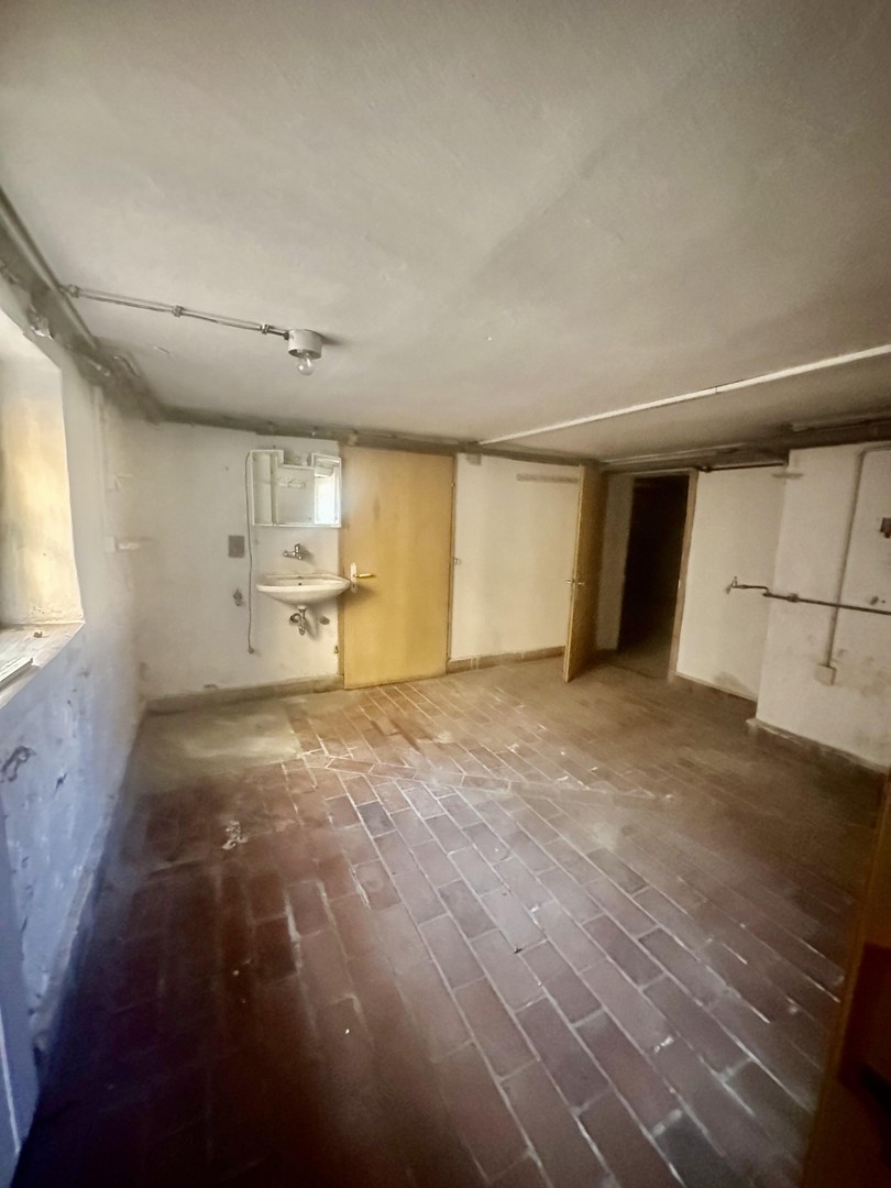 Property thumbnail 32