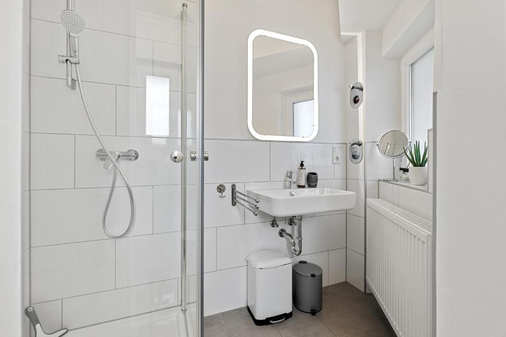 Property thumbnail 16