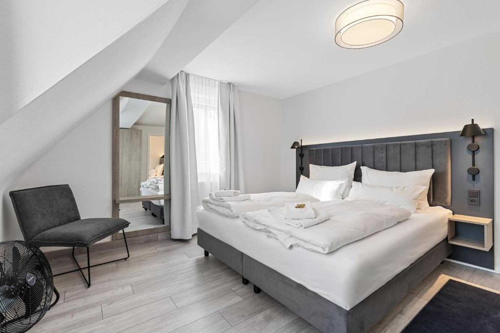 Property thumbnail 8