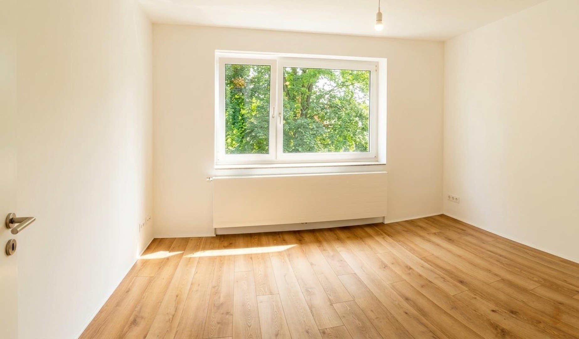 Property thumbnail 11