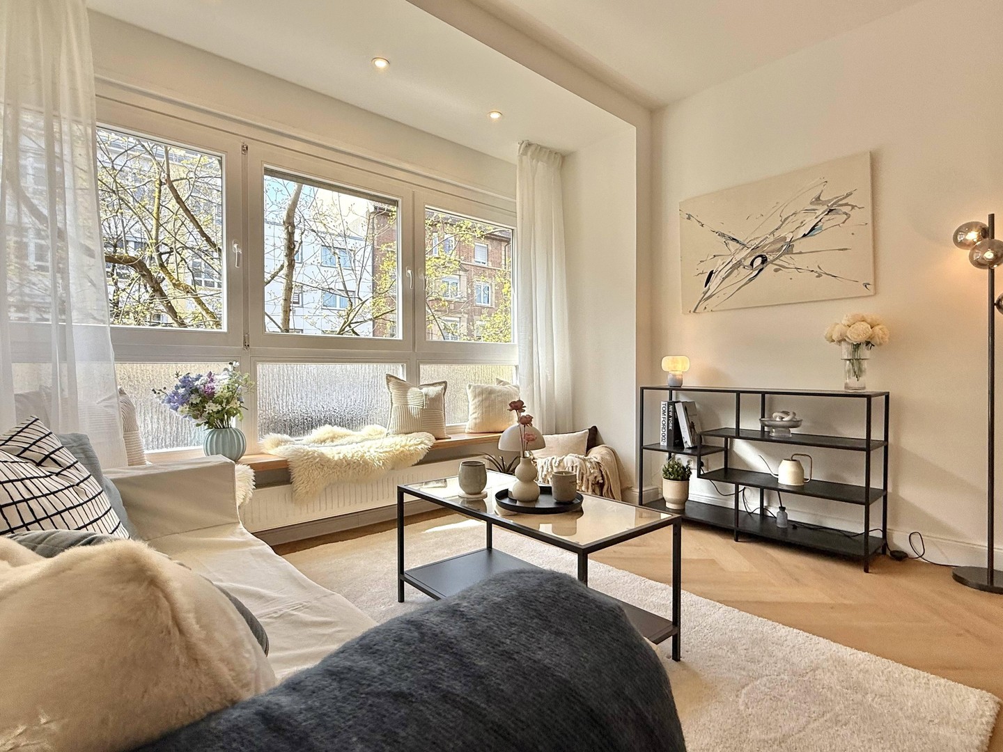 Lichtdurchflutete 3-Zimmer-Traumwohnung in Bestlage in Stuttgart-Ost