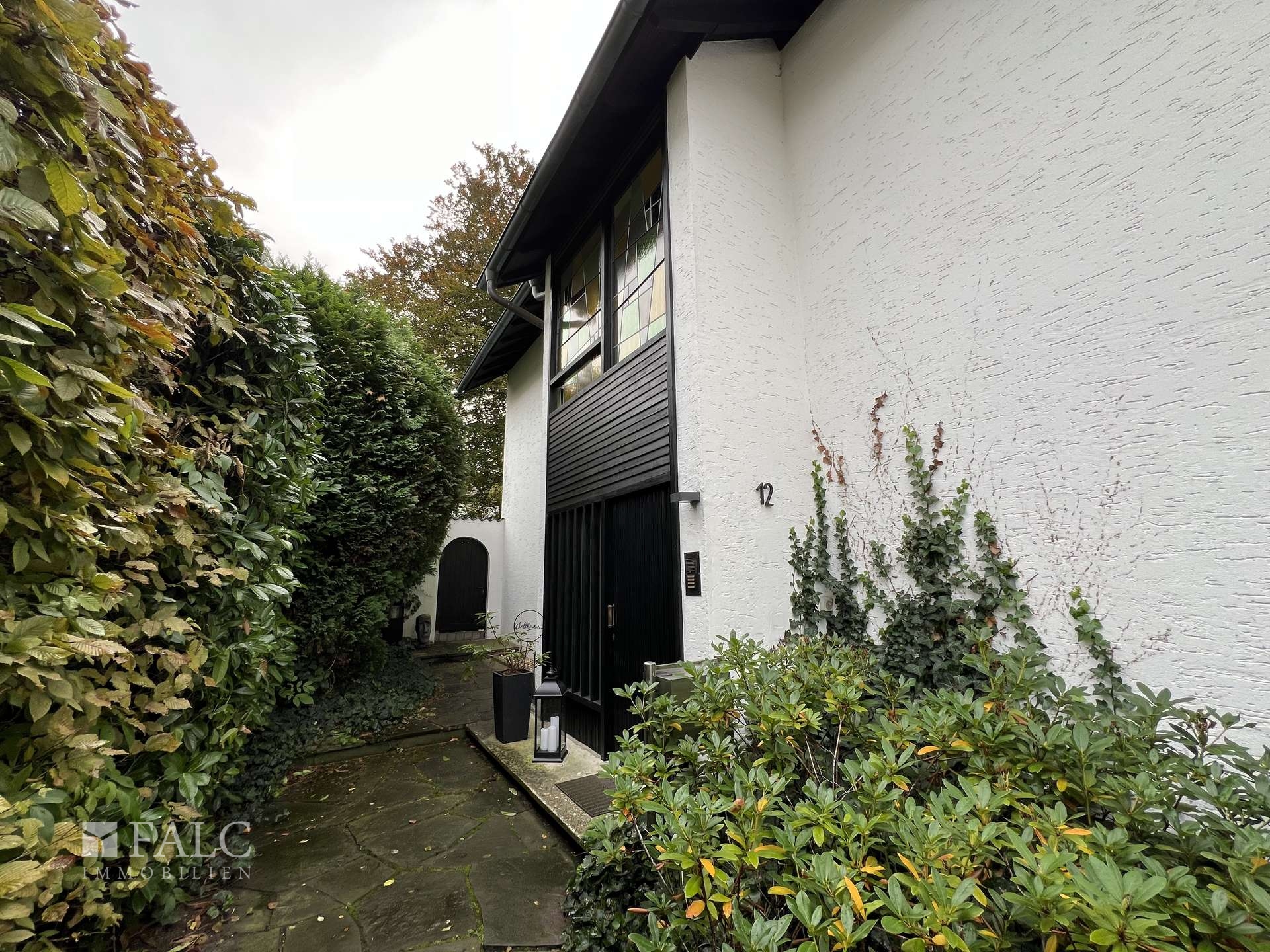 Property thumbnail 12