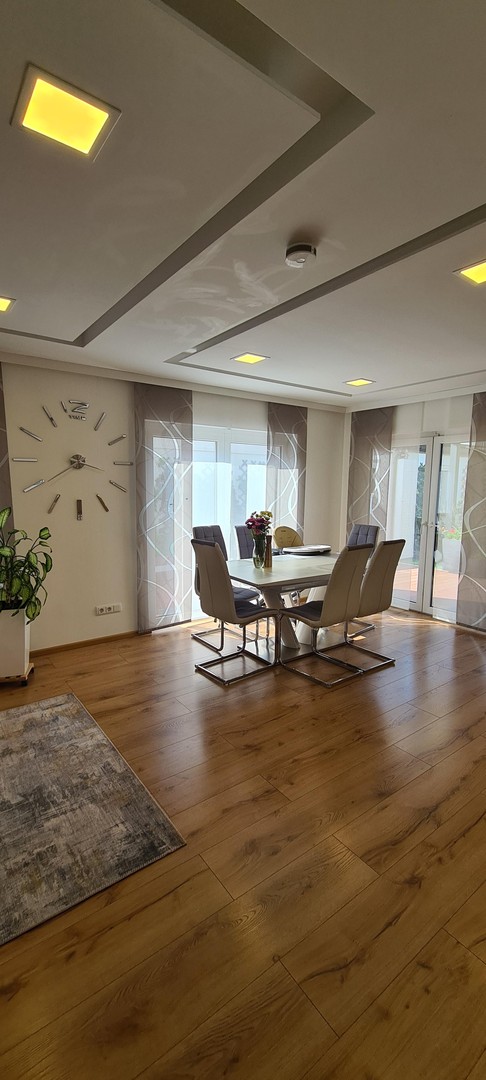 Property thumbnail 35