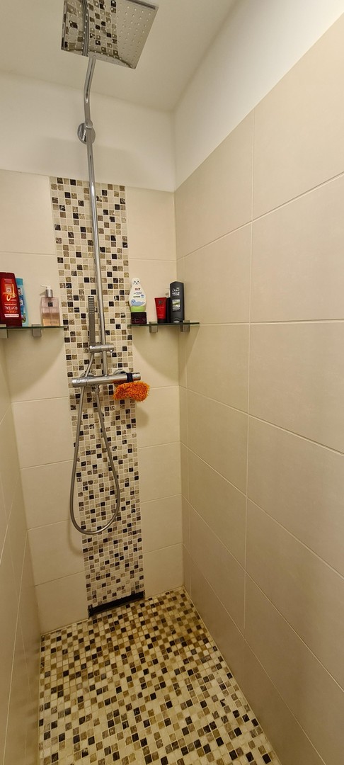 Property thumbnail 40