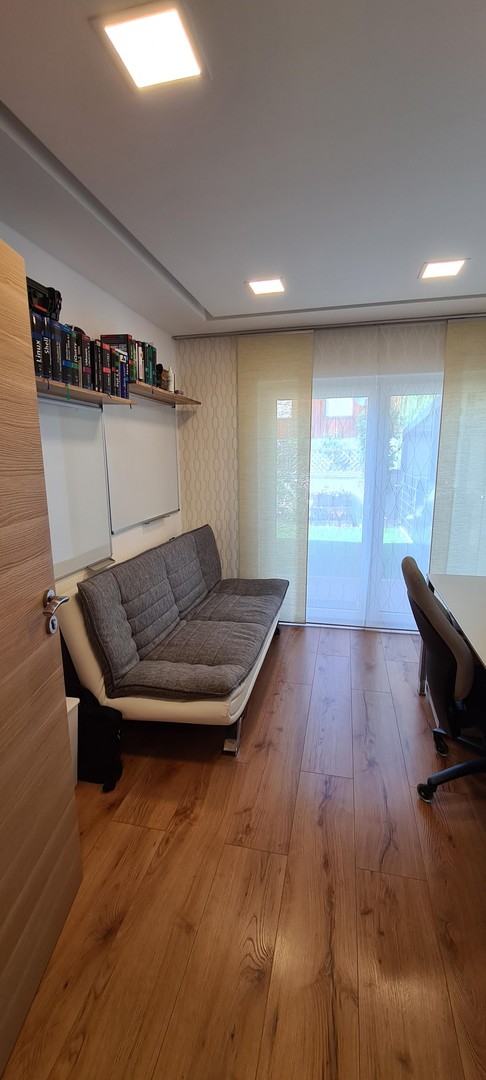 Property thumbnail 43