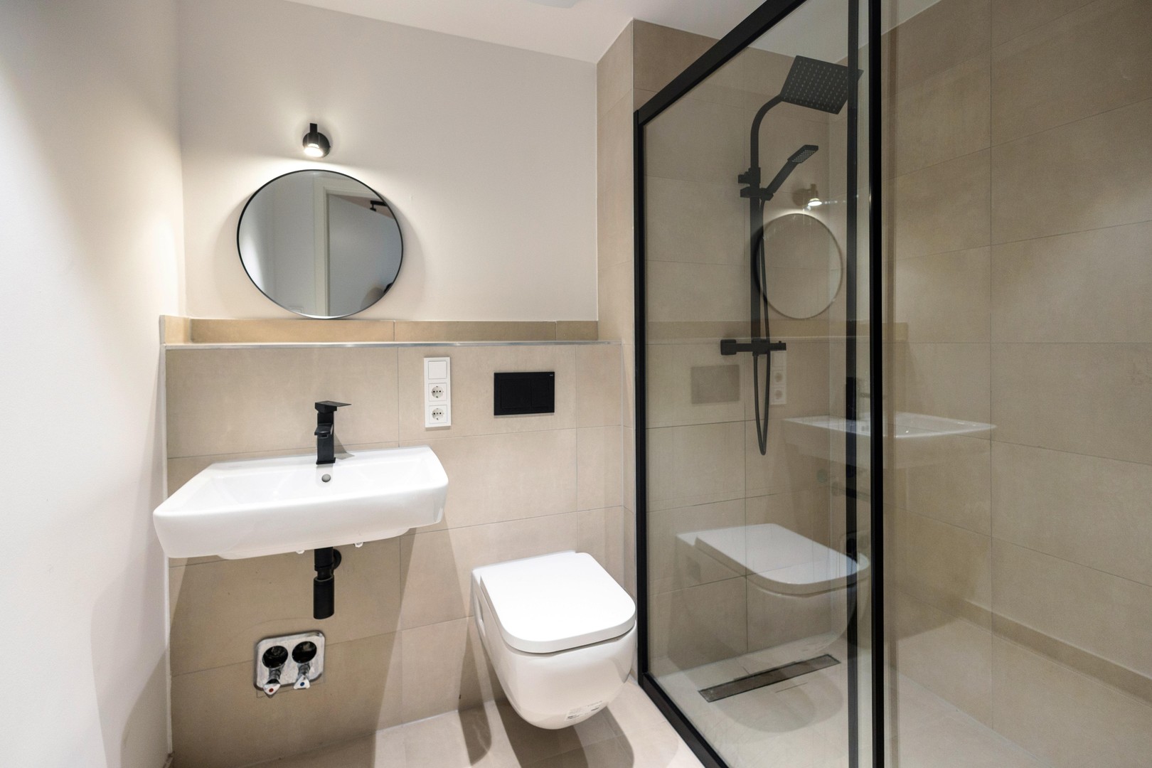 Property thumbnail 7