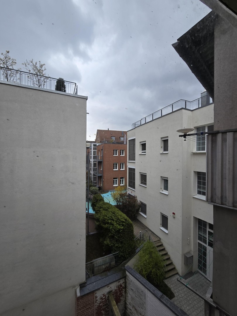 Property thumbnail 12