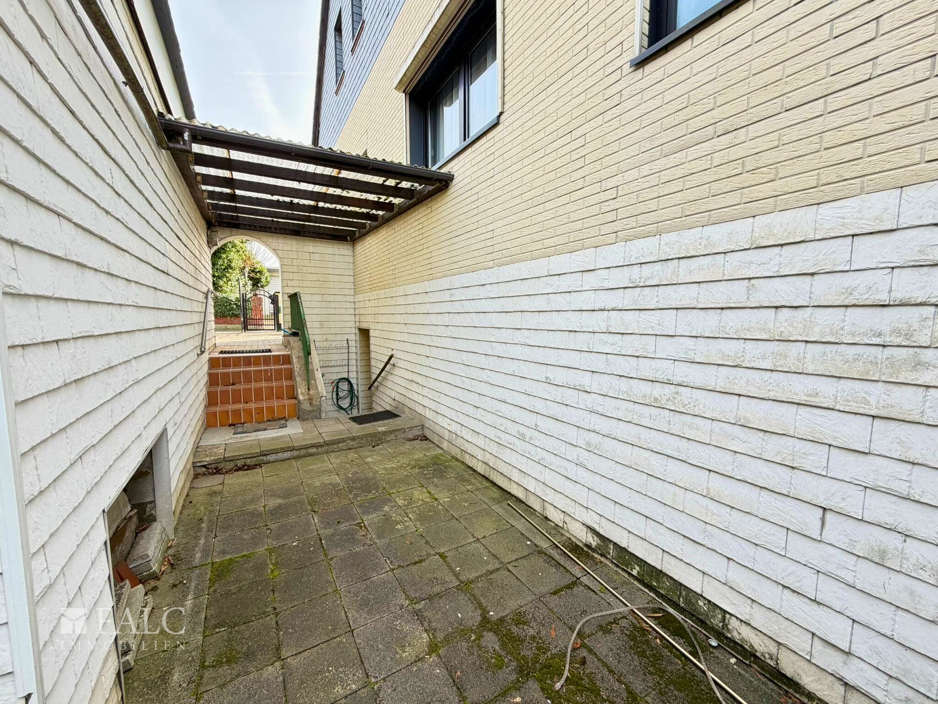 Property thumbnail 39