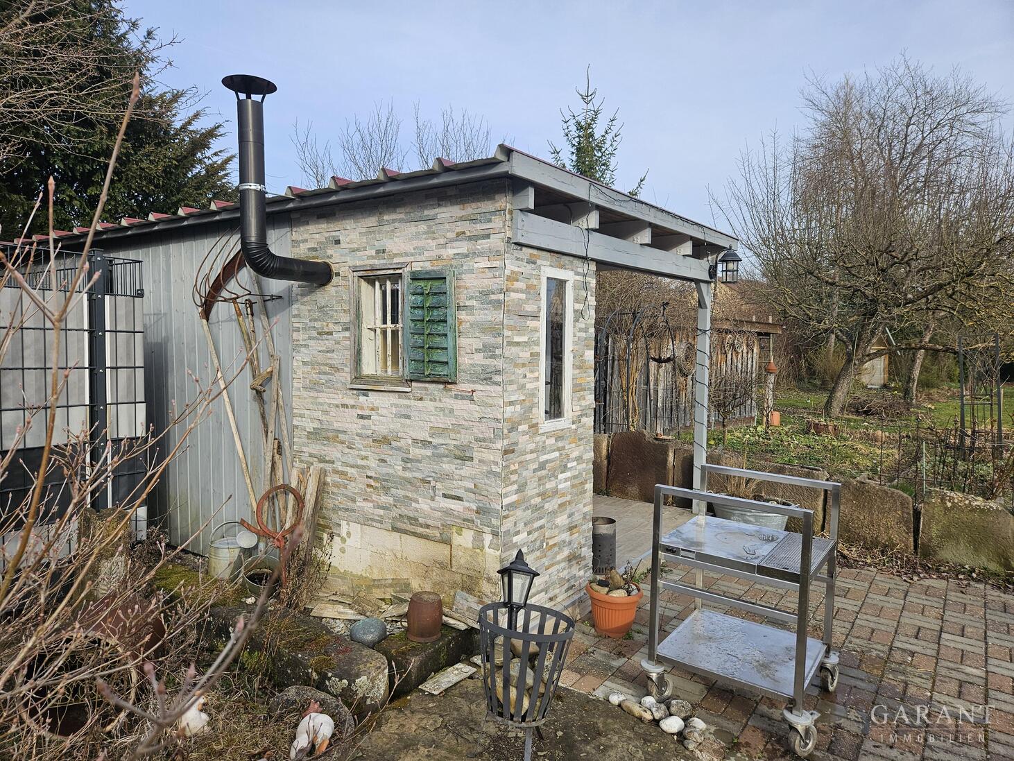 Zweifamilienhaus mit möglicher Gewerbeeinheit, Außengebäuden und traumhaft schönem Gartenpark – Empfingen – Vorschaubild 21