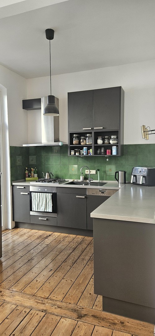 Property thumbnail 6