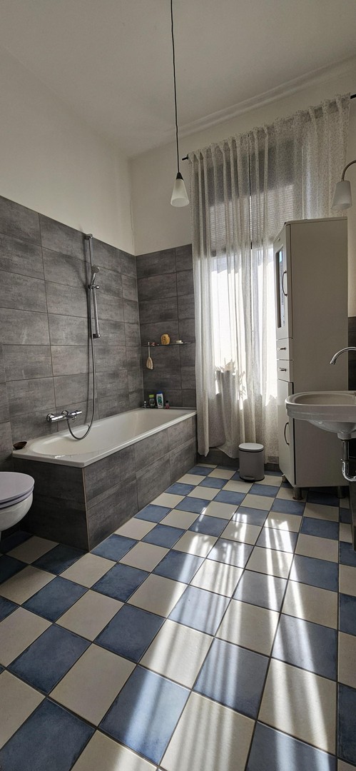 Property thumbnail 11