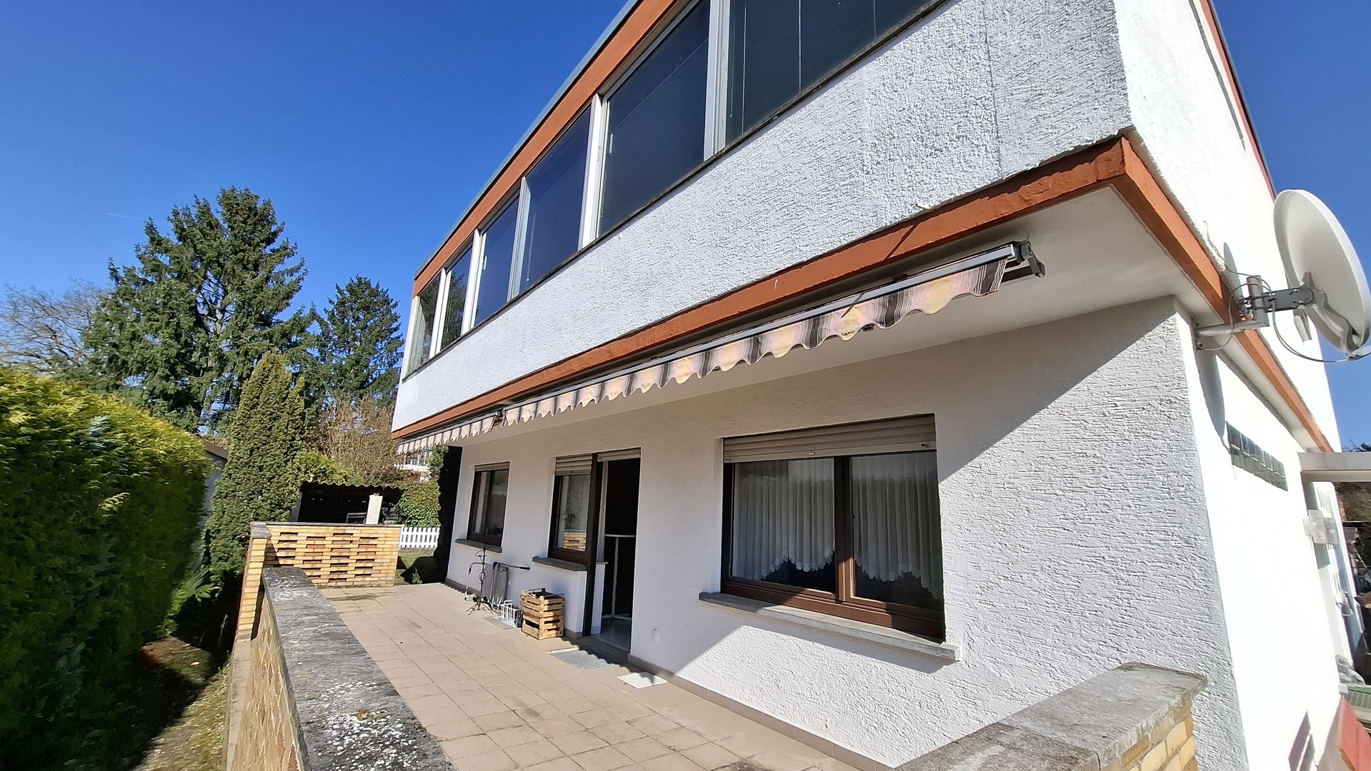 Zweifamilienhaus mit schönem Garten und Garagen in guter Lage – Darmstadt – Vorschaubild 12