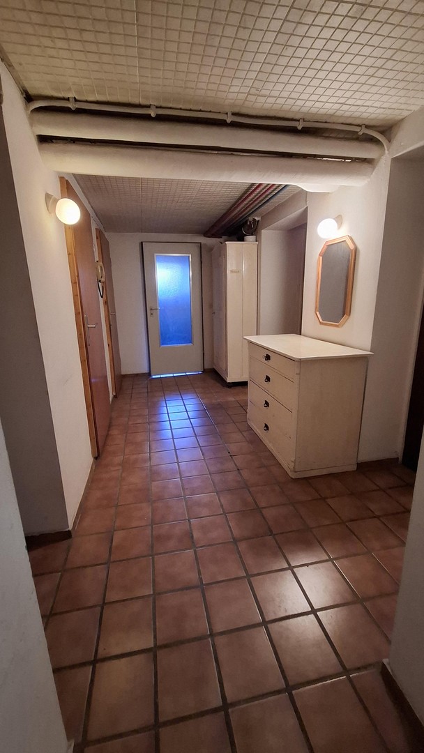 Zweifamilienhaus mit schönem Garten und Garagen in guter Lage – Darmstadt – Vorschaubild 23