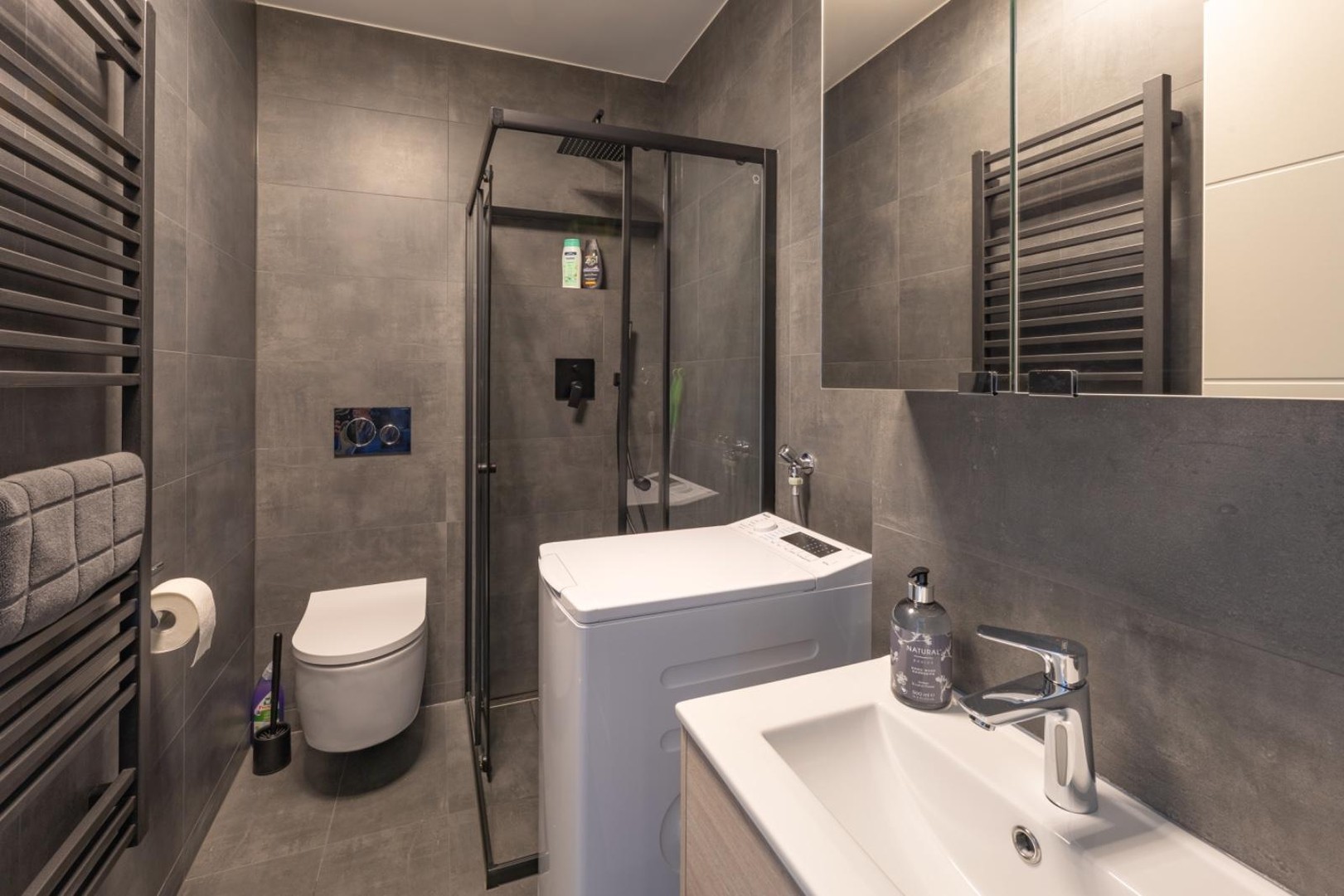 Property thumbnail 6