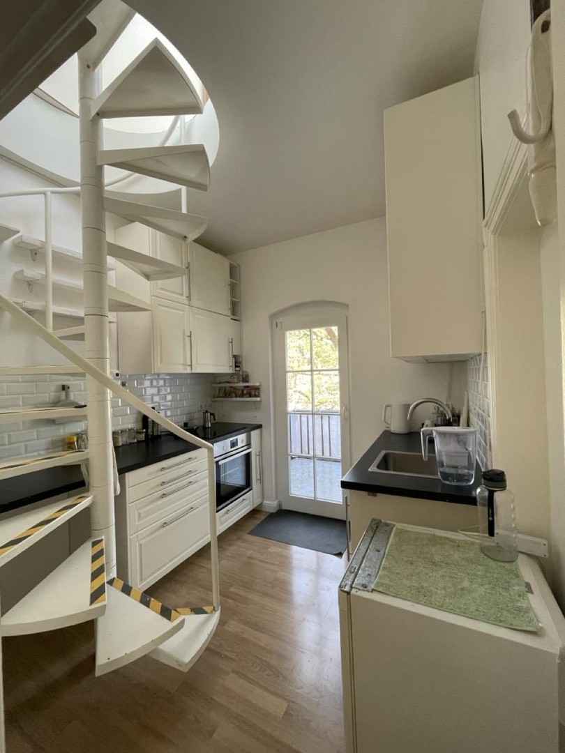 Property thumbnail 9