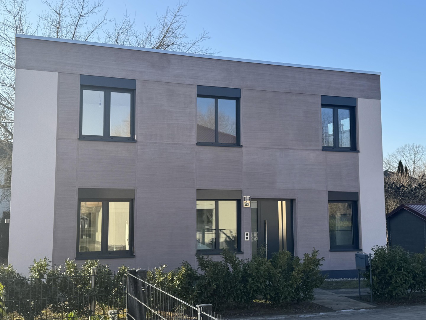 Property thumbnail 3