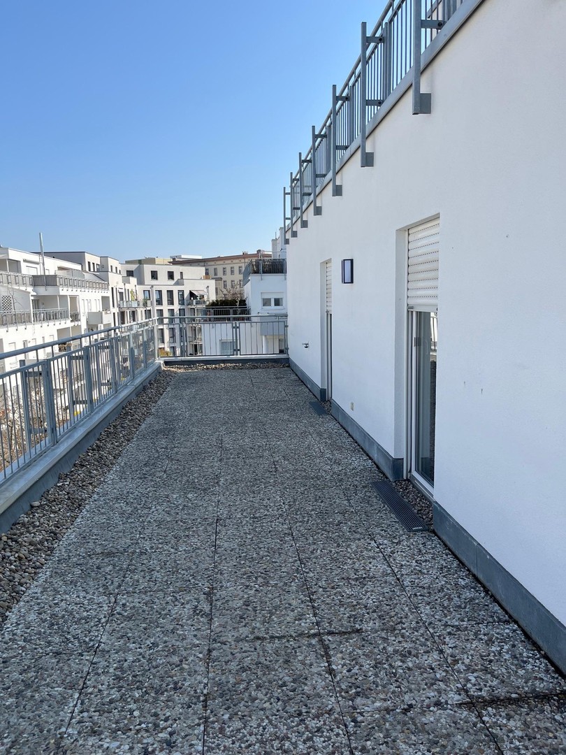 3 Zimmerwohnung mit knapp 60m2 Balkonfläche *Provisionsfrei*