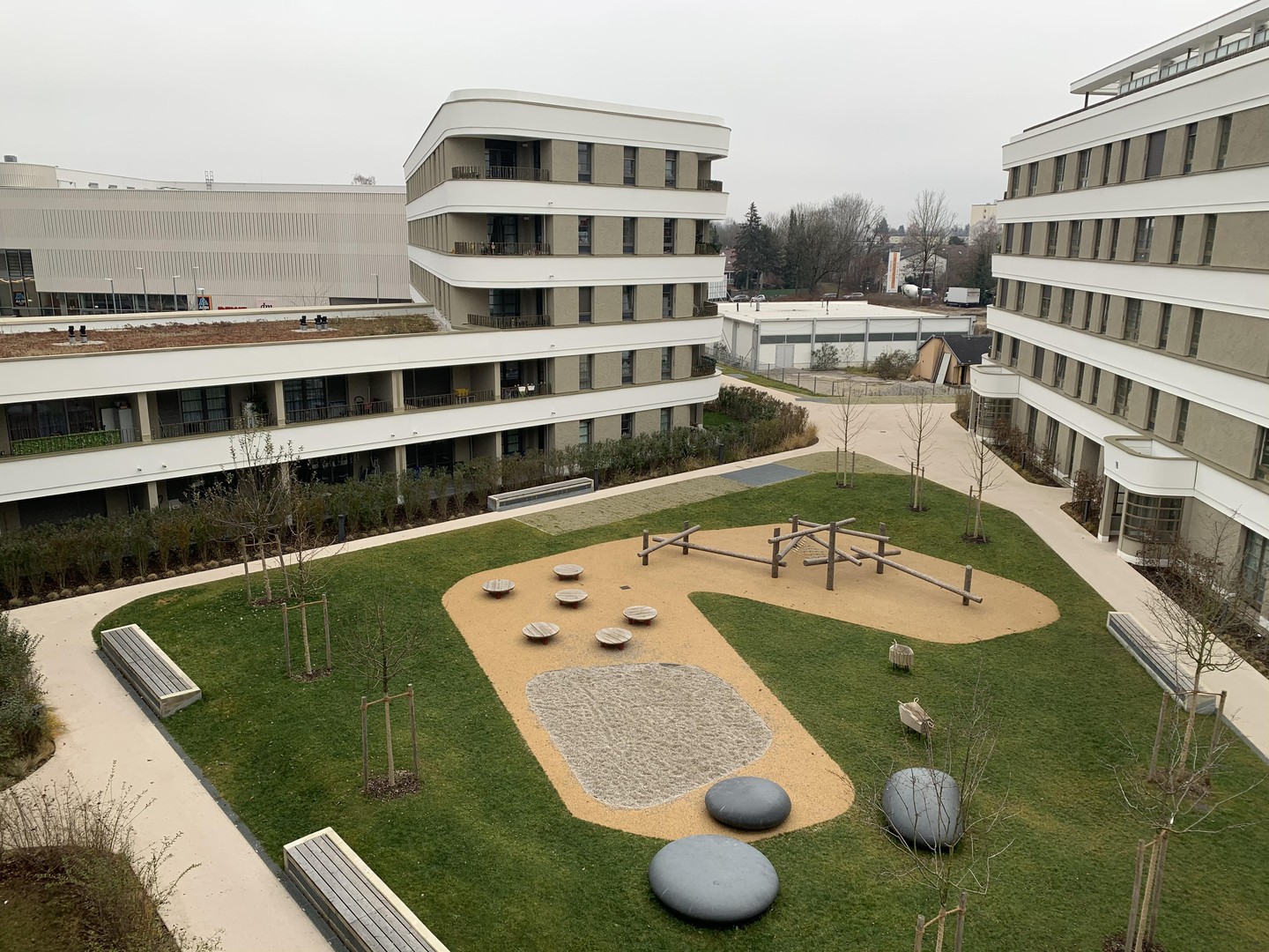 Property thumbnail 12