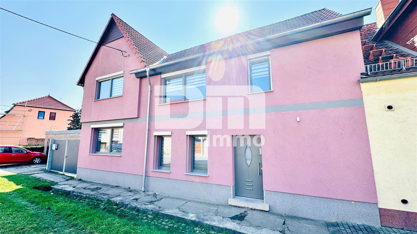 Schönes Wohnhaus mit Doppelgarage, Terrasse und Nebengelass in Traumlage – Erfurt – Bild 1 von 27