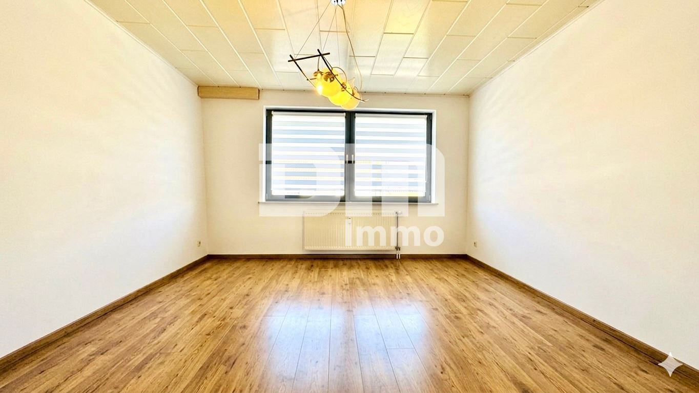 Schönes Wohnhaus mit Doppelgarage, Terrasse und Nebengelass in Traumlage – Erfurt – Vorschaubild 11