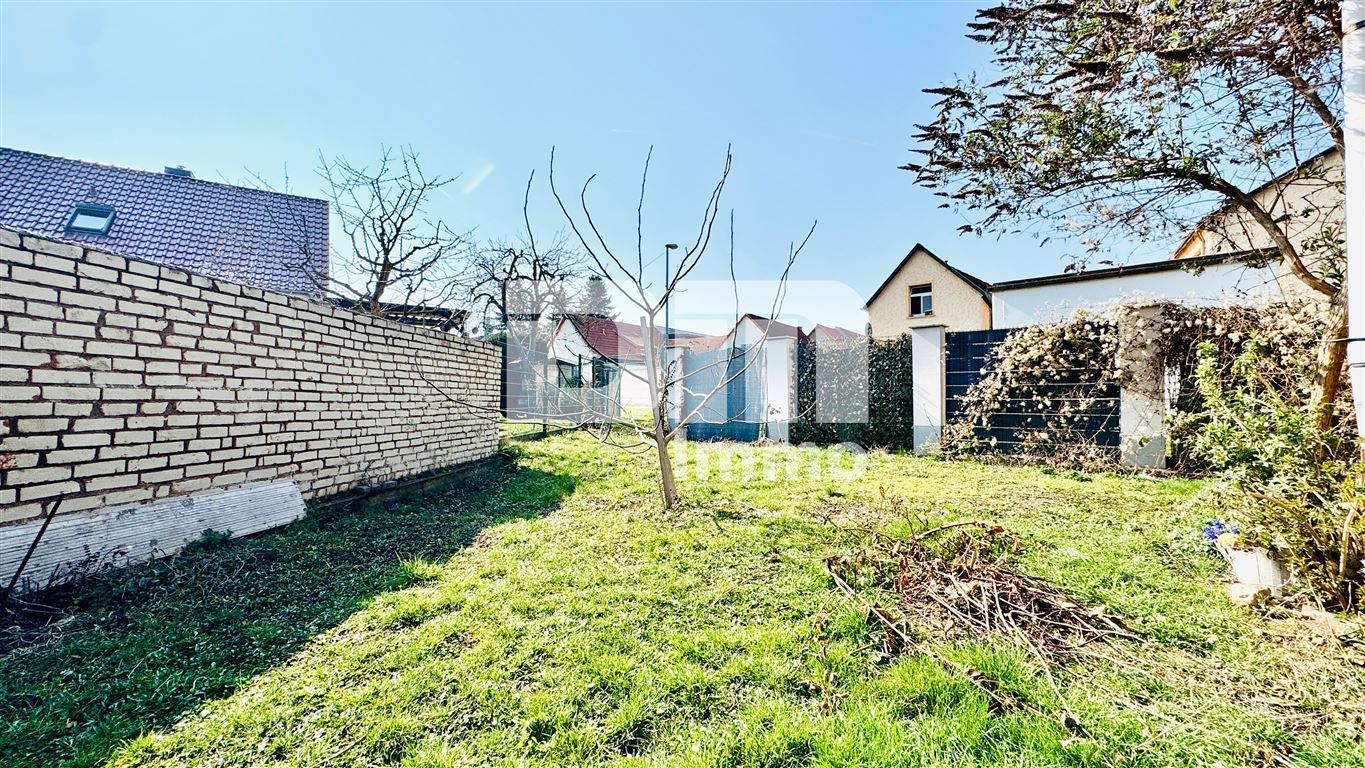 Schönes Wohnhaus mit Doppelgarage, Terrasse und Nebengelass in Traumlage – Erfurt – Vorschaubild 27