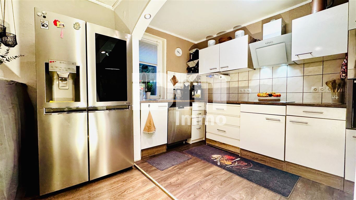 Schönes Ein- bis Zweifamilienhaus mit Gartenbereich, Terrasse + Balkon und Doppelgarage – Kassel – Vorschaubild 16