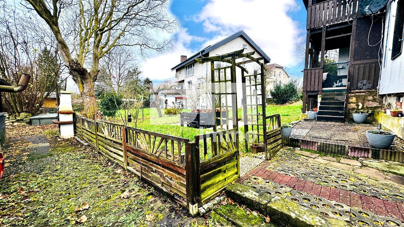 Schönes Ein- bis Zweifamilienhaus mit Gartenbereich, Terrasse + Balkon und Doppelgarage – Kassel – Vorschaubild 30