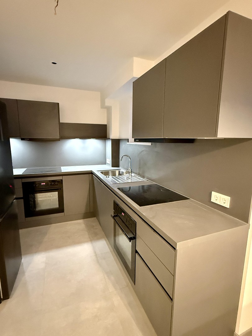 Property thumbnail 8