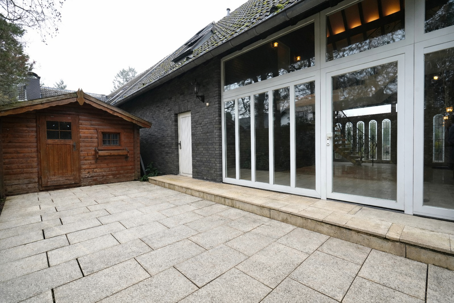 Alt Rahm, großzügiges renovierungsbedürftiges Einfamilienhaus mit Einliegerwohnung u. separatem Büro – Duisburg / Rahm – Vorschaubild 33