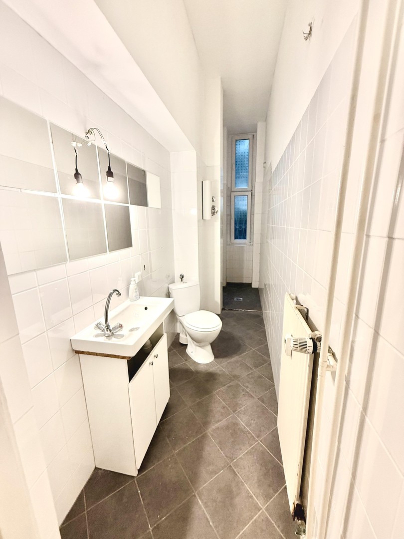 Property thumbnail 7