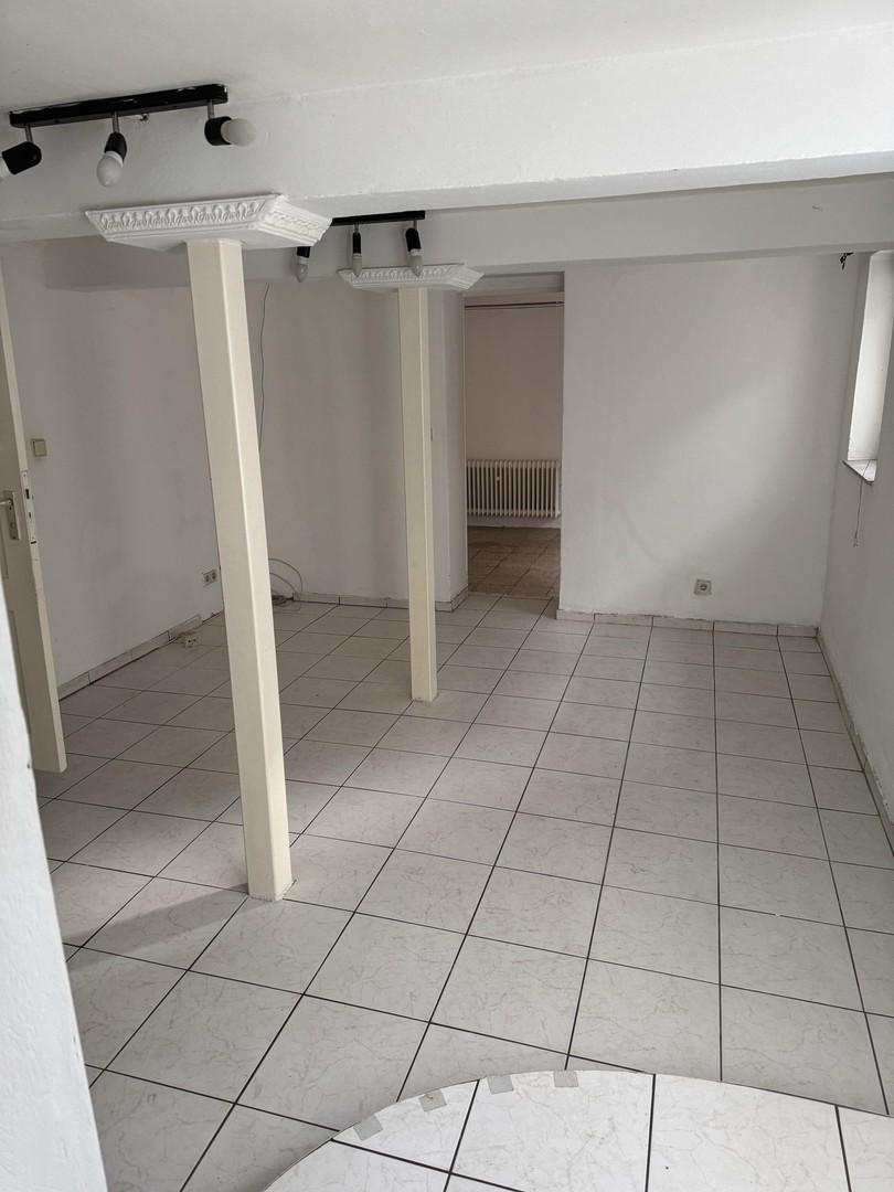 Property thumbnail 9