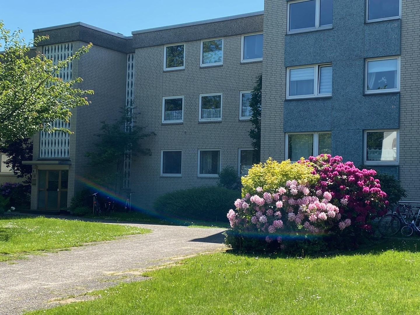 Property thumbnail 2